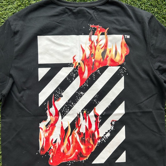 Off White T shirt - Picture 12 of 16